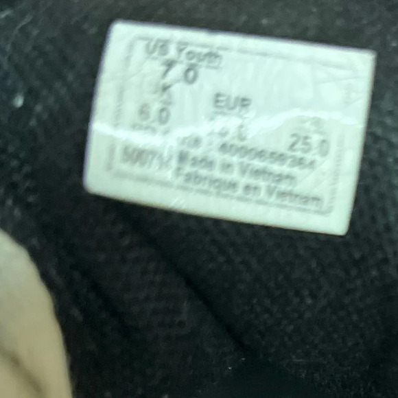 Youth Vans Size 7 - Picture 4 of 7